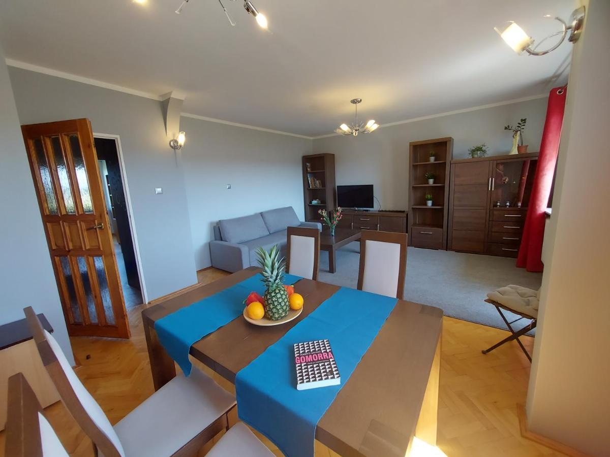 Apartament Janowskie Blonia Rumia Exterior photo